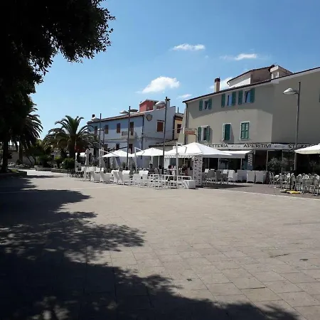 Via Monte Colombo Villa *